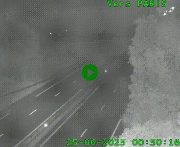 <h2>Caméra routière sur l'autoroute A20 au nord de Limoges, à la jonction avec la N520. Vue orientée vers Paris</h2>
