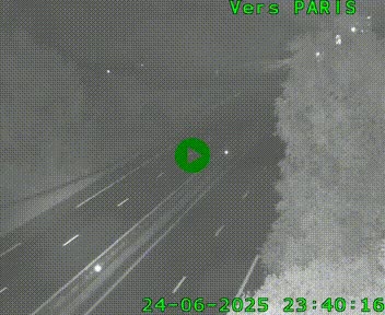 <h2>Caméra routière sur l'autoroute A20 au nord de Limoges, à la jonction avec la N520. Vue orientée vers Paris</h2>