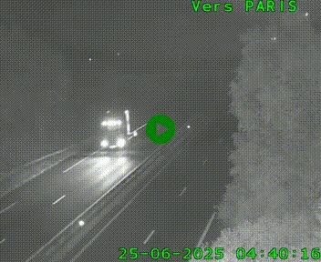 <h2>Caméra routière sur l'autoroute A20 au nord de Limoges, à la jonction avec la N520. Vue orientée vers Paris</h2>