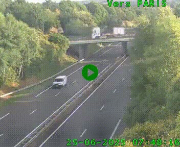 <h2>Caméra routière sur l'autoroute A20 au nord de Limoges, à la jonction avec la N520. Vue orientée vers Paris</h2>