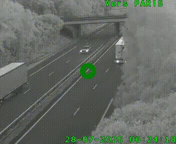 <h2>Caméra routière sur l'autoroute A20 au nord de Limoges, à la jonction avec la N520. Vue orientée vers Paris</h2>