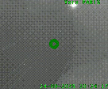 <h2>Caméra routière sur l'autoroute A20 au nord de Limoges, à la jonction avec la N520. Vue orientée vers Paris</h2>