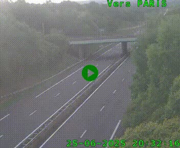 <h2>Caméra routière sur l'autoroute A20 au nord de Limoges, à la jonction avec la N520. Vue orientée vers Paris</h2>