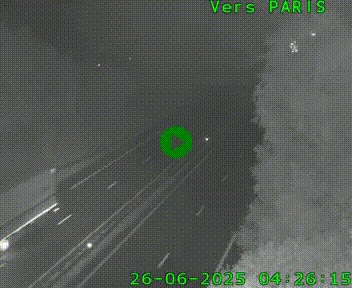 <h2>Caméra routière sur l'autoroute A20 au nord de Limoges, à la jonction avec la N520. Vue orientée vers Paris</h2>