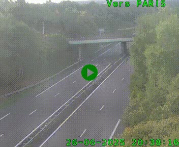 <h2>Caméra routière sur l'autoroute A20 au nord de Limoges, à la jonction avec la N520. Vue orientée vers Paris</h2>