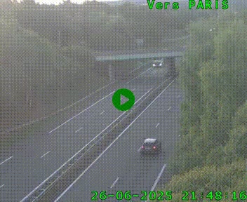 <h2>Caméra routière sur l'autoroute A20 au nord de Limoges, à la jonction avec la N520. Vue orientée vers Paris</h2>