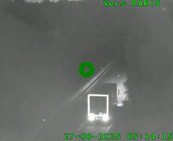 <h2>Caméra routière sur l'autoroute A20 au nord de Limoges, à la jonction avec la N520. Vue orientée vers Paris</h2>