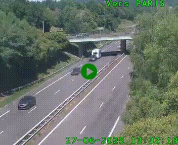 <h2>Caméra routière sur l'autoroute A20 au nord de Limoges, à la jonction avec la N520. Vue orientée vers Paris</h2>