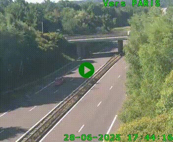 <h2>Caméra routière sur l'autoroute A20 au nord de Limoges, à la jonction avec la N520. Vue orientée vers Paris</h2>