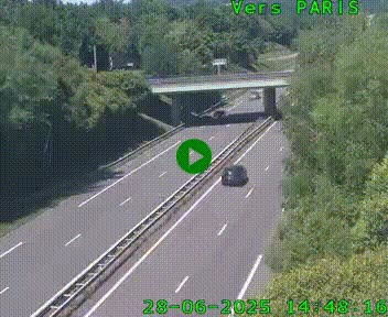 <h2>Caméra routière sur l'autoroute A20 au nord de Limoges, à la jonction avec la N520. Vue orientée vers Paris</h2>