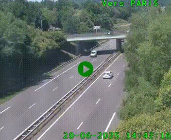 <h2>Caméra routière sur l'autoroute A20 au nord de Limoges, à la jonction avec la N520. Vue orientée vers Paris</h2>