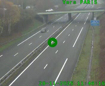 <h2>Caméra routière sur l'autoroute A20 au nord de Limoges, à la jonction avec la N520. Vue orientée vers Paris</h2>