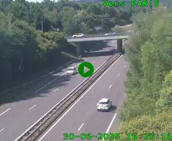 <h2>Caméra routière sur l'autoroute A20 au nord de Limoges, à la jonction avec la N520. Vue orientée vers Paris</h2>