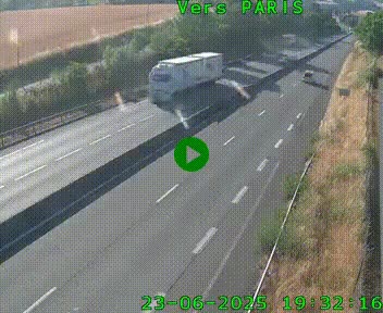 Caméra routière sur l'autoroute A20 à Saint-Hilaire-Bonneval, au sud de Limoges. Vue orientée vers Paris
