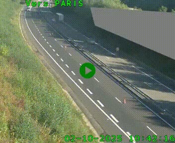 Caméra routière sur l'autoroute A20 à Saint-Pardoux-l'Ortigier, à la jonction avec l'A89. Vue orientée vers Paris