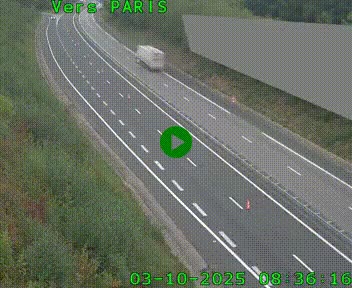 Caméra routière sur l'autoroute A20 à Saint-Pardoux-l'Ortigier, à la jonction avec l'A89. Vue orientée vers Paris