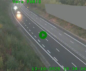 Caméra routière sur l'autoroute A20 à Saint-Pardoux-l'Ortigier, à la jonction avec l'A89. Vue orientée vers Paris