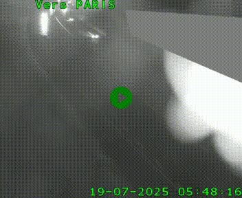 Caméra routière sur l'autoroute A20 à Saint-Pardoux-l'Ortigier, à la jonction avec l'A89. Vue orientée vers Paris