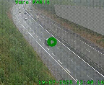 Caméra routière sur l'autoroute A20 à Saint-Pardoux-l'Ortigier, à la jonction avec l'A89. Vue orientée vers Paris