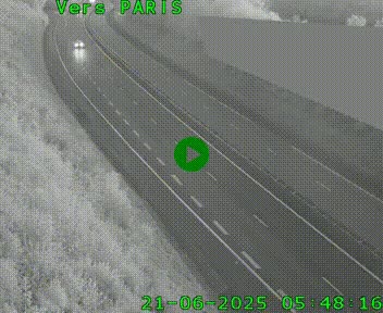 <h2>Caméra routière sur l'autoroute A20 à Saint-Pardoux-l'Ortigier, à la jonction avec l'A89. Vue orientée vers Paris</h2>