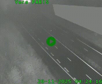 Caméra routière sur l'autoroute A20 à Saint-Pardoux-l'Ortigier, à la jonction avec l'A89. Vue orientée vers Paris