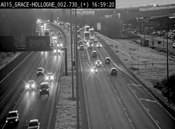Webcam E42/A15 à Grâce-Hollogne, à proximité de la jonction avec l'A604. Vue orientée vers Namur
