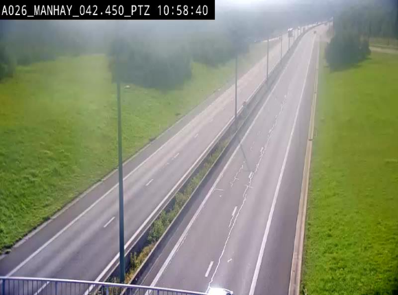 <h2>Webcam autoroute A26/E25 à hauteur de Manhay, à la jonction avec la N651 en direction de Liège - BK 42.4</h2>