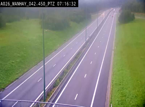 <h2>Webcam autoroute A26/E25 à hauteur de Manhay, à la jonction avec la N651 en direction de Liège - BK 42.4</h2>