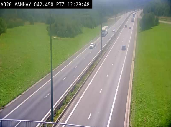 <h2>Webcam autoroute A26/E25 à hauteur de Manhay, à la jonction avec la N651 en direction de Liège - BK 42.4</h2>