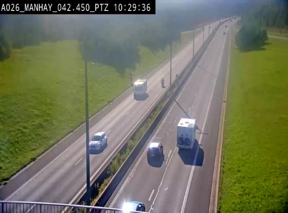 <h2>Webcam autoroute A26/E25 à hauteur de Manhay, à la jonction avec la N651 en direction de Liège - BK 42.4</h2>