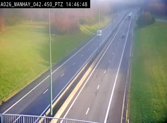 Webcam autoroute A26/E25 à hauteur de Manhay, à la jonction avec la N651 en direction de Liège - BK 42.4