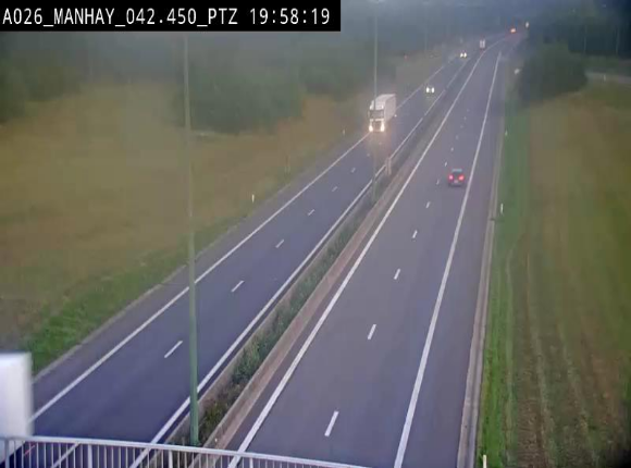 <h2>Webcam autoroute A26/E25 à hauteur de Manhay, à la jonction avec la N651 en direction de Liège - BK 42.4</h2>