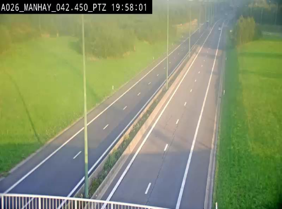 <h2>Webcam autoroute A26/E25 à hauteur de Manhay, à la jonction avec la N651 en direction de Liège - BK 42.4</h2>
