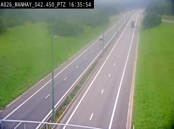 <h2>Webcam autoroute A26/E25 à hauteur de Manhay, à la jonction avec la N651 en direction de Liège - BK 42.4</h2>