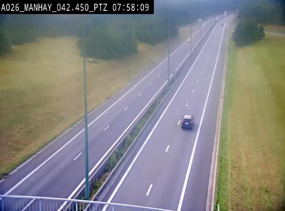<h2>Webcam autoroute A26/E25 à hauteur de Manhay, à la jonction avec la N651 en direction de Liège - BK 42.4</h2>