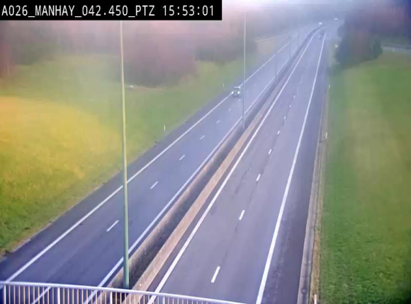 <h2>Webcam autoroute A26/E25 à hauteur de Manhay, à la jonction avec la N651 en direction de Liège - BK 42.4</h2>