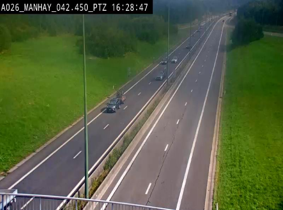 <h2>Webcam autoroute A26/E25 à hauteur de Manhay, à la jonction avec la N651 en direction de Liège - BK 42.4</h2>