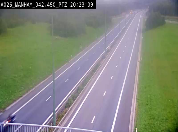 <h2>Webcam autoroute A26/E25 à hauteur de Manhay, à la jonction avec la N651 en direction de Liège - BK 42.4</h2>