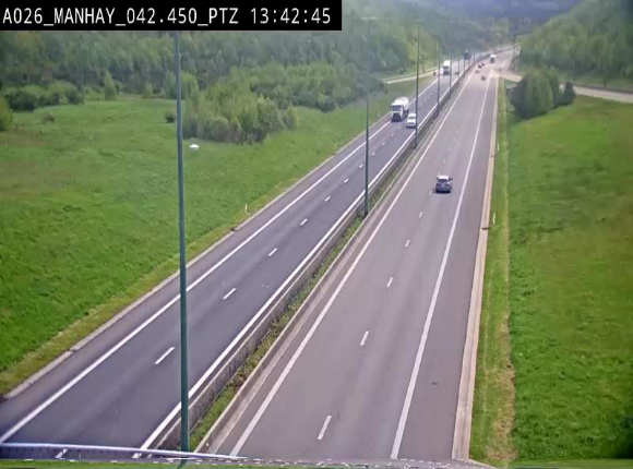 <h2>Webcam autoroute A26/E25 à hauteur de Manhay, à la jonction avec la N651 en direction de Liège - BK 42.4</h2>