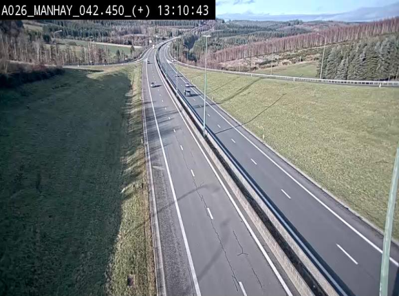 Webcam autoroute A26/E25 à hauteur de Manhay, à la jonction avec la N651 en direction de Luxembourg - BK 42.4