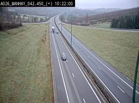 <h2>Webcam autoroute A26/E25 à hauteur de Manhay, à la jonction avec la N651 en direction de Luxembourg - BK 42.4</h2>