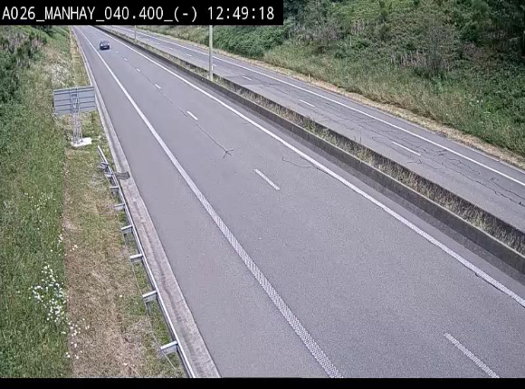 <h2>Webcam autoroute A26/E25 à hauteur de Manhay, après la jonction avec la N651 en direction de Liège - BK 40.4</h2>