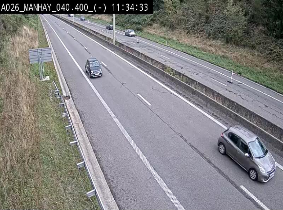 <h2>Webcam autoroute A26/E25 à hauteur de Manhay, après la jonction avec la N651 en direction de Liège - BK 40.4</h2>