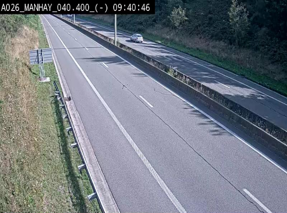 <h2>Webcam autoroute A26/E25 à hauteur de Manhay, après la jonction avec la N651 en direction de Liège - BK 40.4</h2>