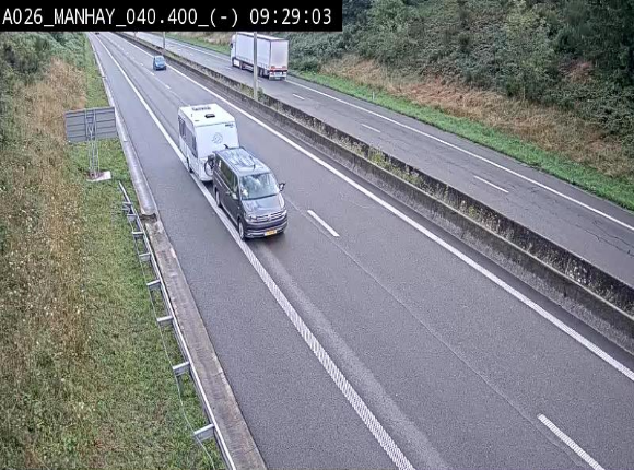 <h2>Webcam autoroute A26/E25 à hauteur de Manhay, après la jonction avec la N651 en direction de Liège - BK 40.4</h2>