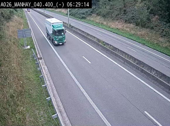 <h2>Webcam autoroute A26/E25 à hauteur de Manhay, après la jonction avec la N651 en direction de Liège - BK 40.4</h2>