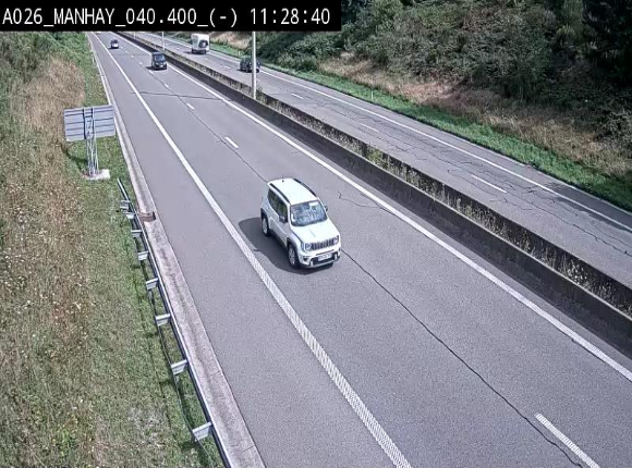 <h2>Webcam autoroute A26/E25 à hauteur de Manhay, après la jonction avec la N651 en direction de Liège - BK 40.4</h2>