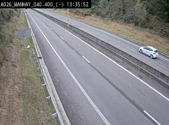 <h2>Webcam autoroute A26/E25 à hauteur de Manhay, après la jonction avec la N651 en direction de Liège - BK 40.4</h2>