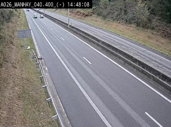 <h2>Webcam autoroute A26/E25 à hauteur de Manhay, après la jonction avec la N651 en direction de Liège - BK 40.4</h2>