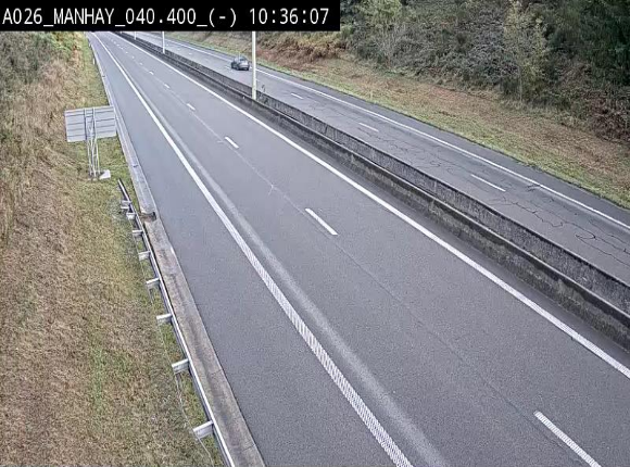 <h2>Webcam autoroute A26/E25 à hauteur de Manhay, après la jonction avec la N651 en direction de Liège - BK 40.4</h2>